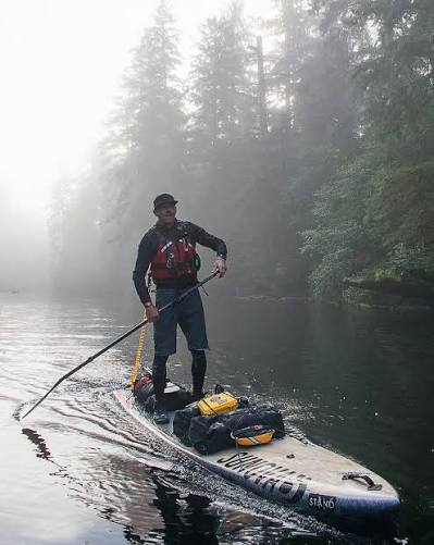 How to Choose an Expedition Paddle Board for Lake Trips